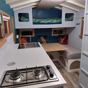 Apartment Tiny - With Private Shower In Separate Outbuilding, Nottingham