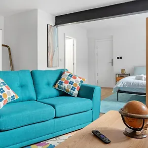 Apartment Modern In Arnold, Nottingham